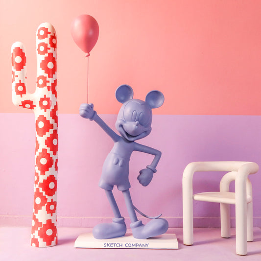 Mickey with ballon